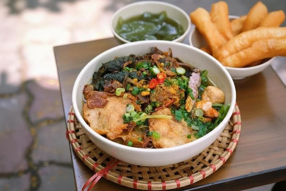 Bát bánh đa cua Hải Phòng đầy đặn