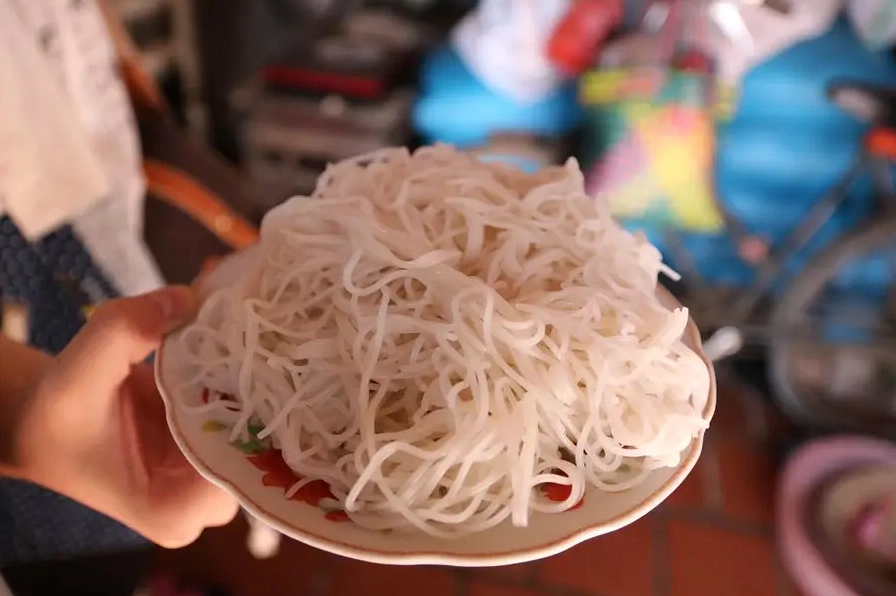 Bún mạch tràng, món ăn đặc sản hấp dẫn gần khu vực Thành Cổ Loa